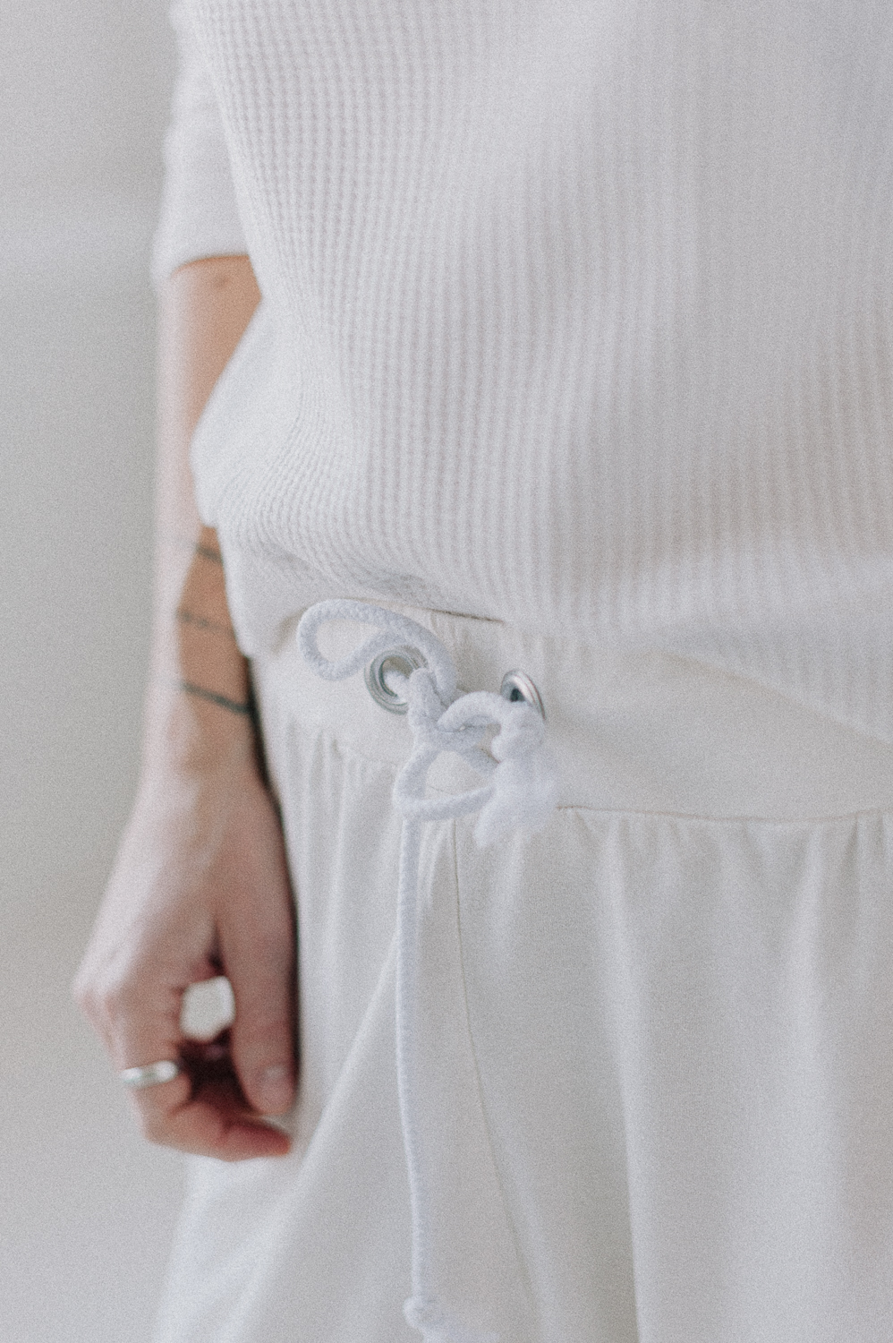 Yoga Yin Pants (Crème) - Image 3